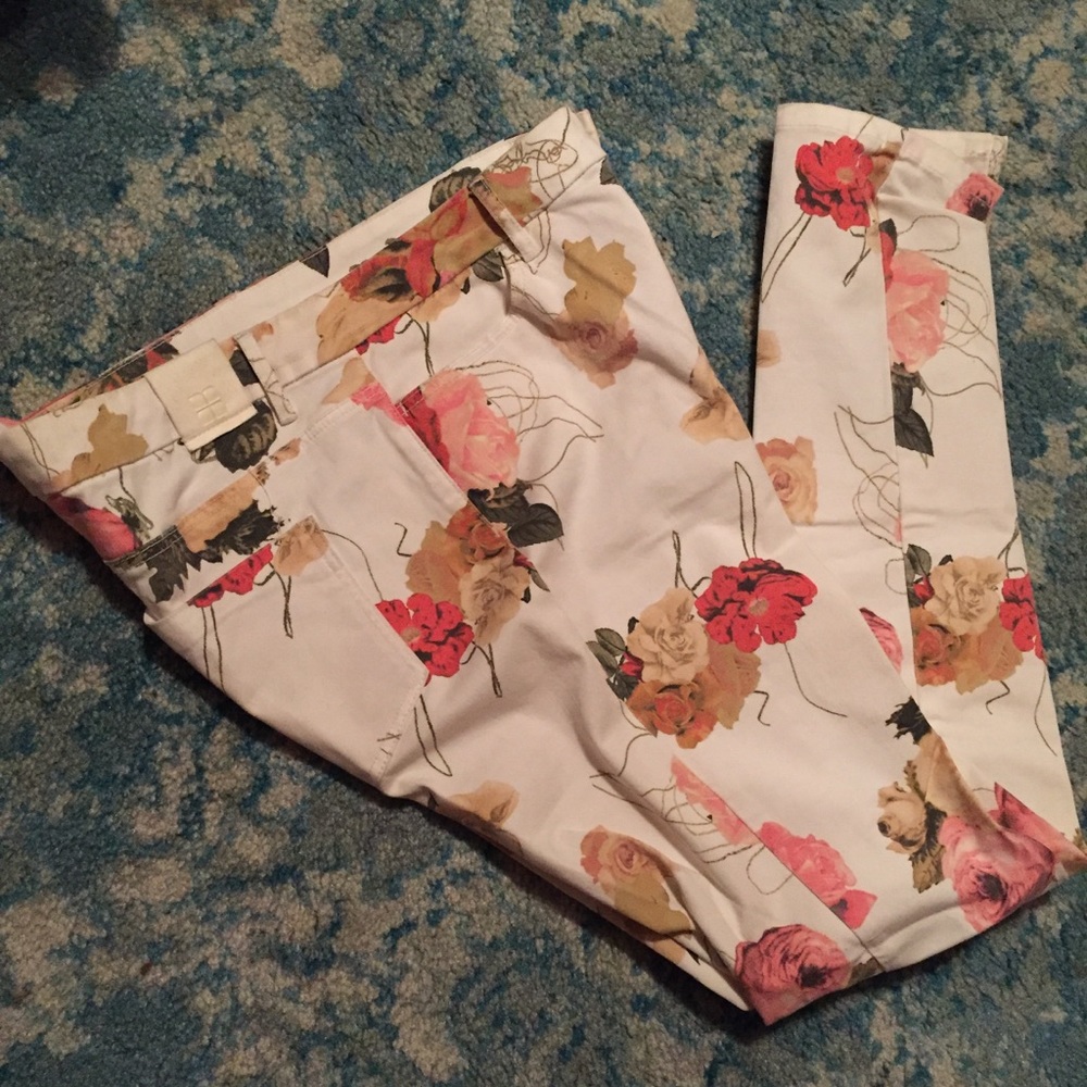 Insights White Floral Print Skinny Jeans